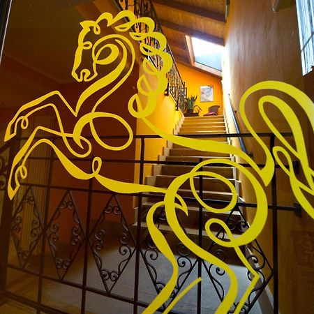 Albergo Cavallino Tortona Buitenkant foto